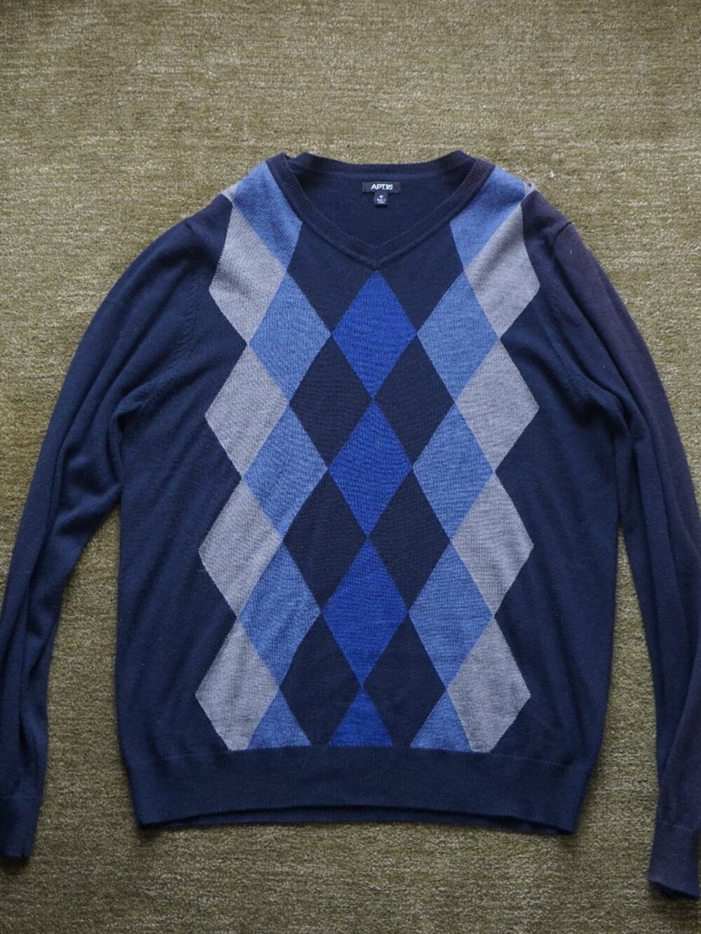 Vintage Apt. 9 Blue Argyle Merino Wool Sweater